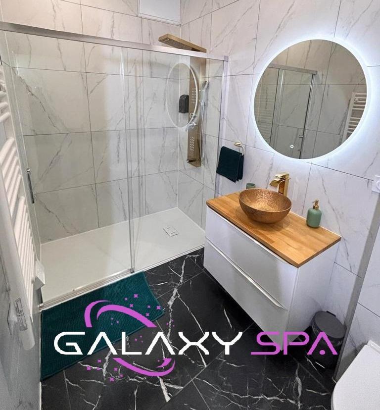 Galaxy Spa - Suite Jupiter Jacuzzi Privatif Champigneulles Eksteriør billede