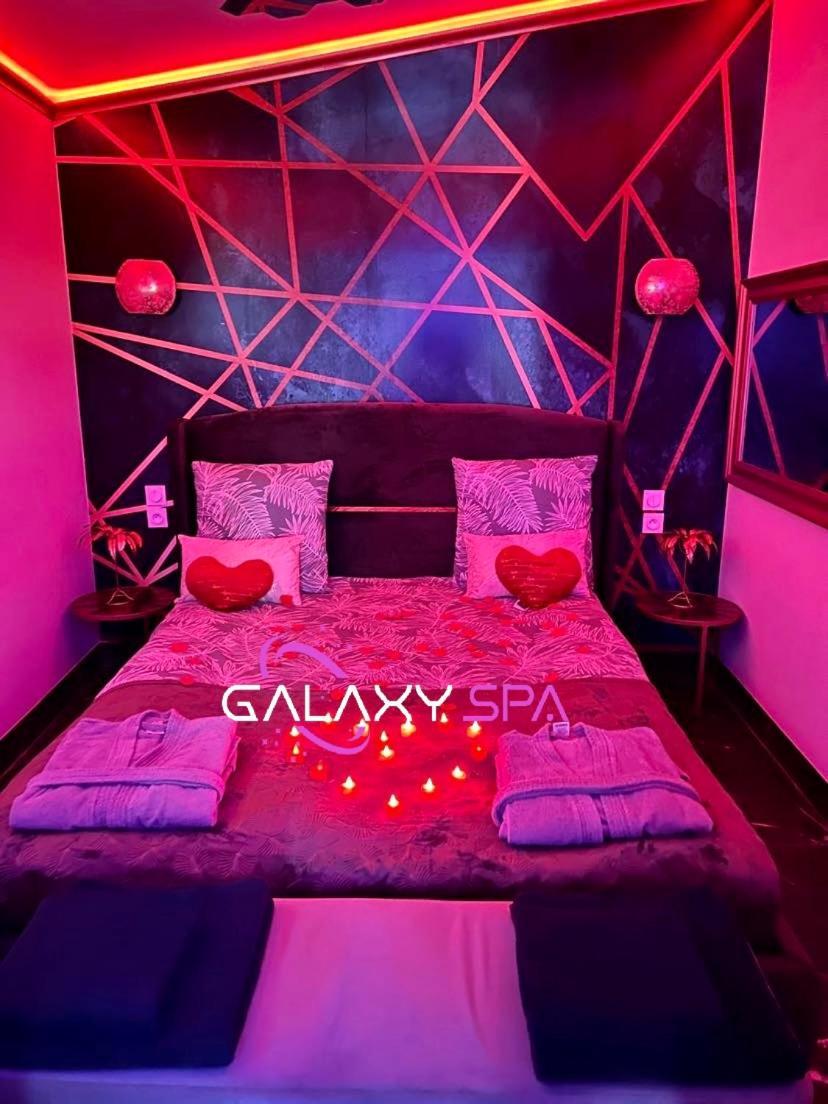 Galaxy Spa - Suite Jupiter Jacuzzi Privatif Champigneulles Eksteriør billede