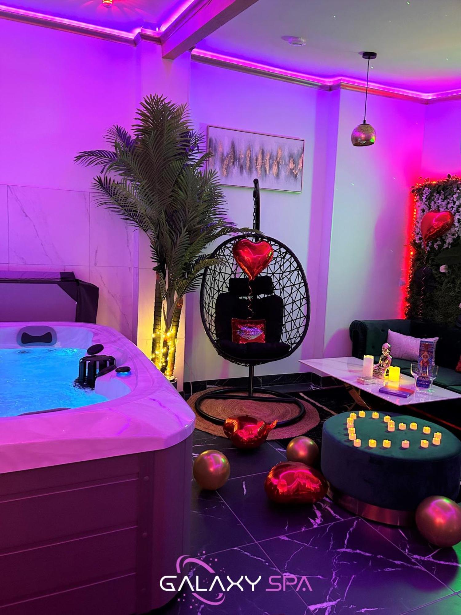 Galaxy Spa - Suite Jupiter Jacuzzi Privatif Champigneulles Eksteriør billede